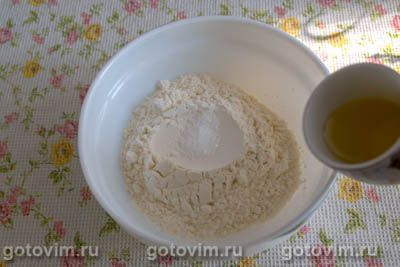 Чебуреки с яйцом и капустой кале